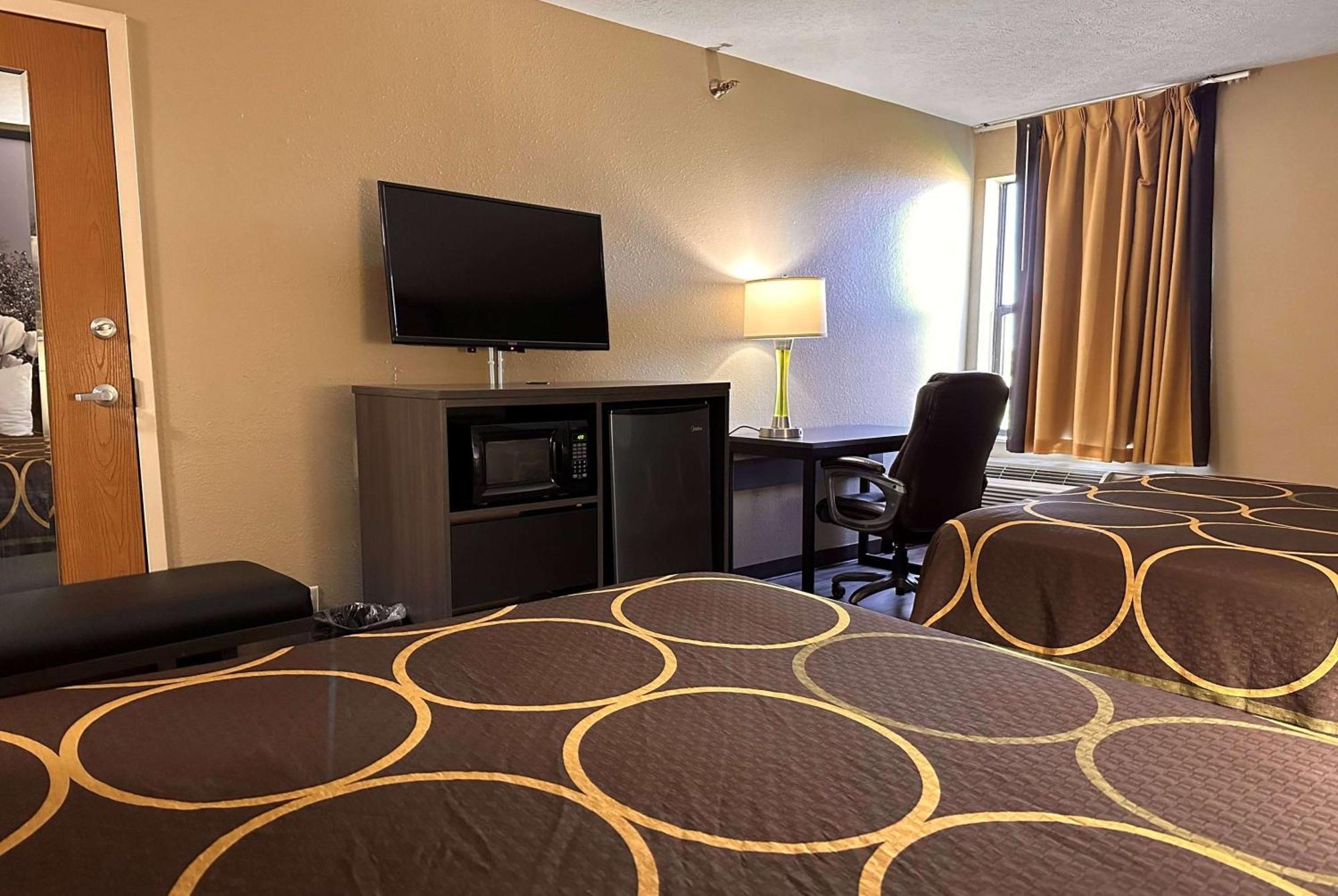 Super 8 By Wyndham Bellefontaine Hotel Luaran gambar