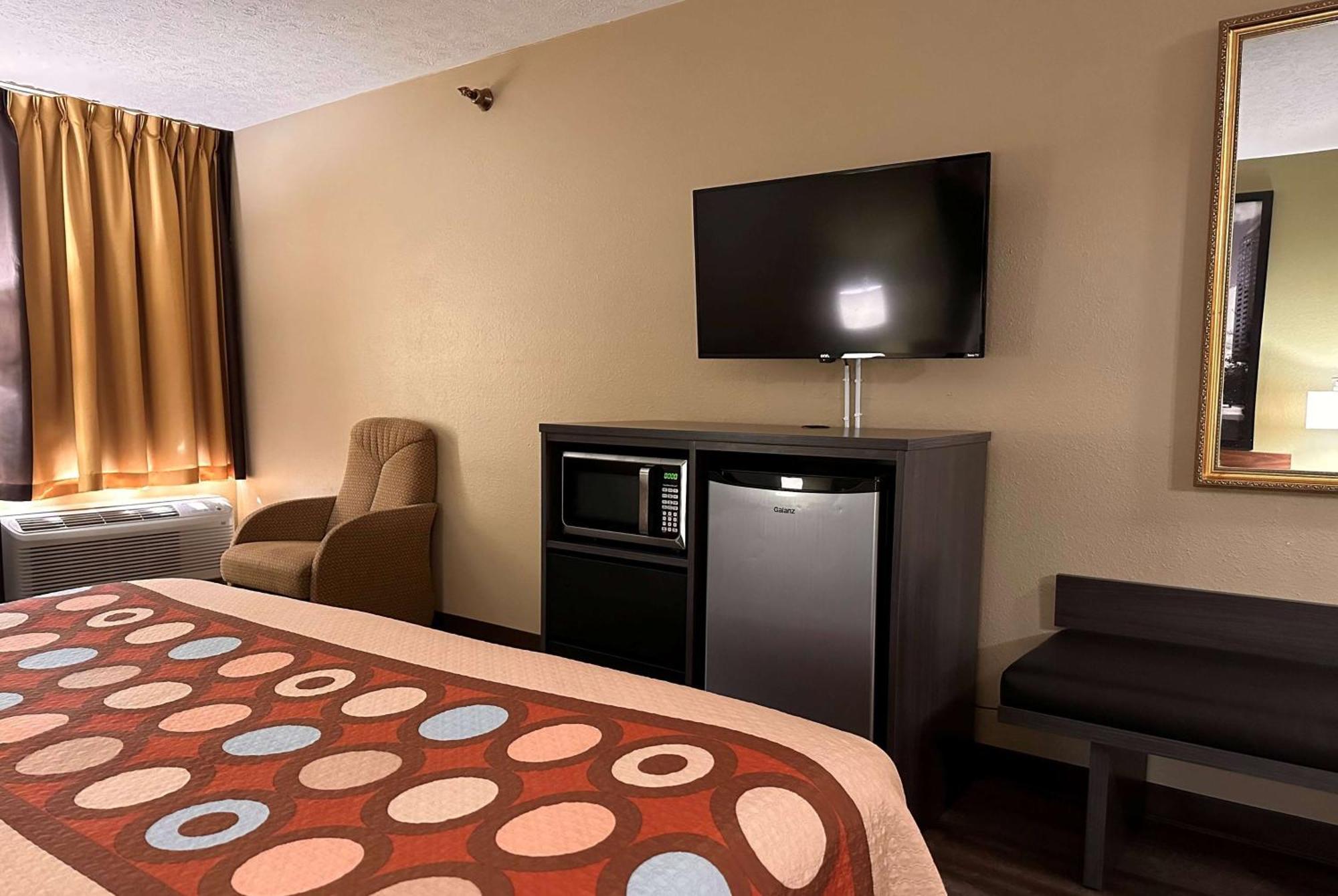 Super 8 By Wyndham Bellefontaine Hotel Luaran gambar