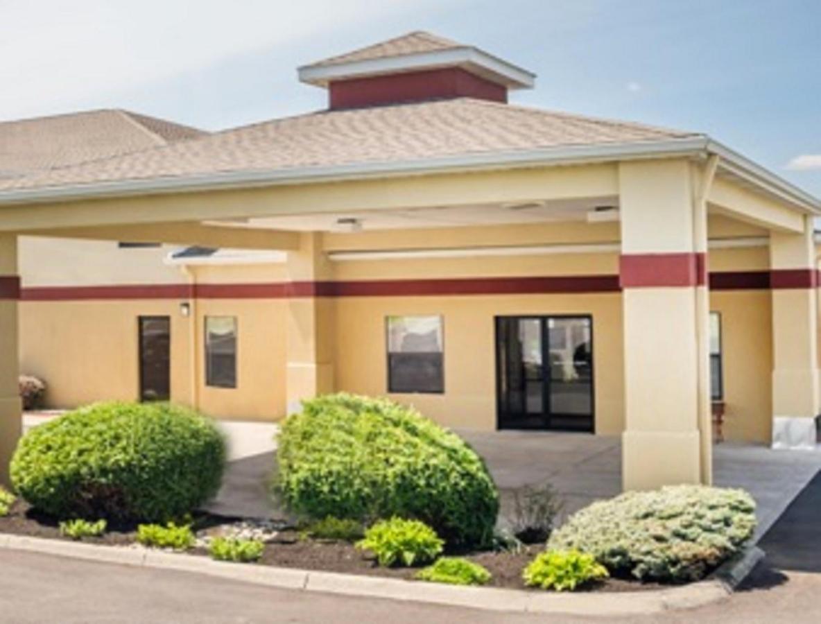 Super 8 By Wyndham Bellefontaine Hotel Luaran gambar